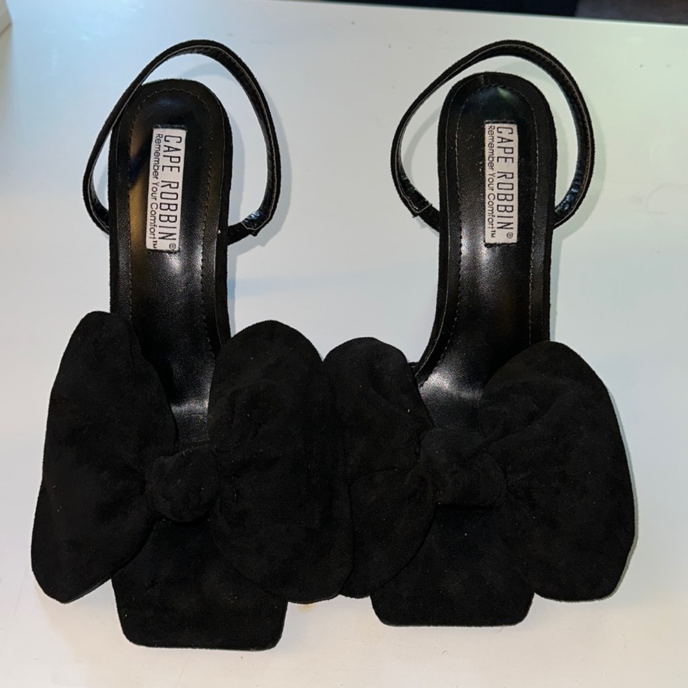 Bow heels w/sling back